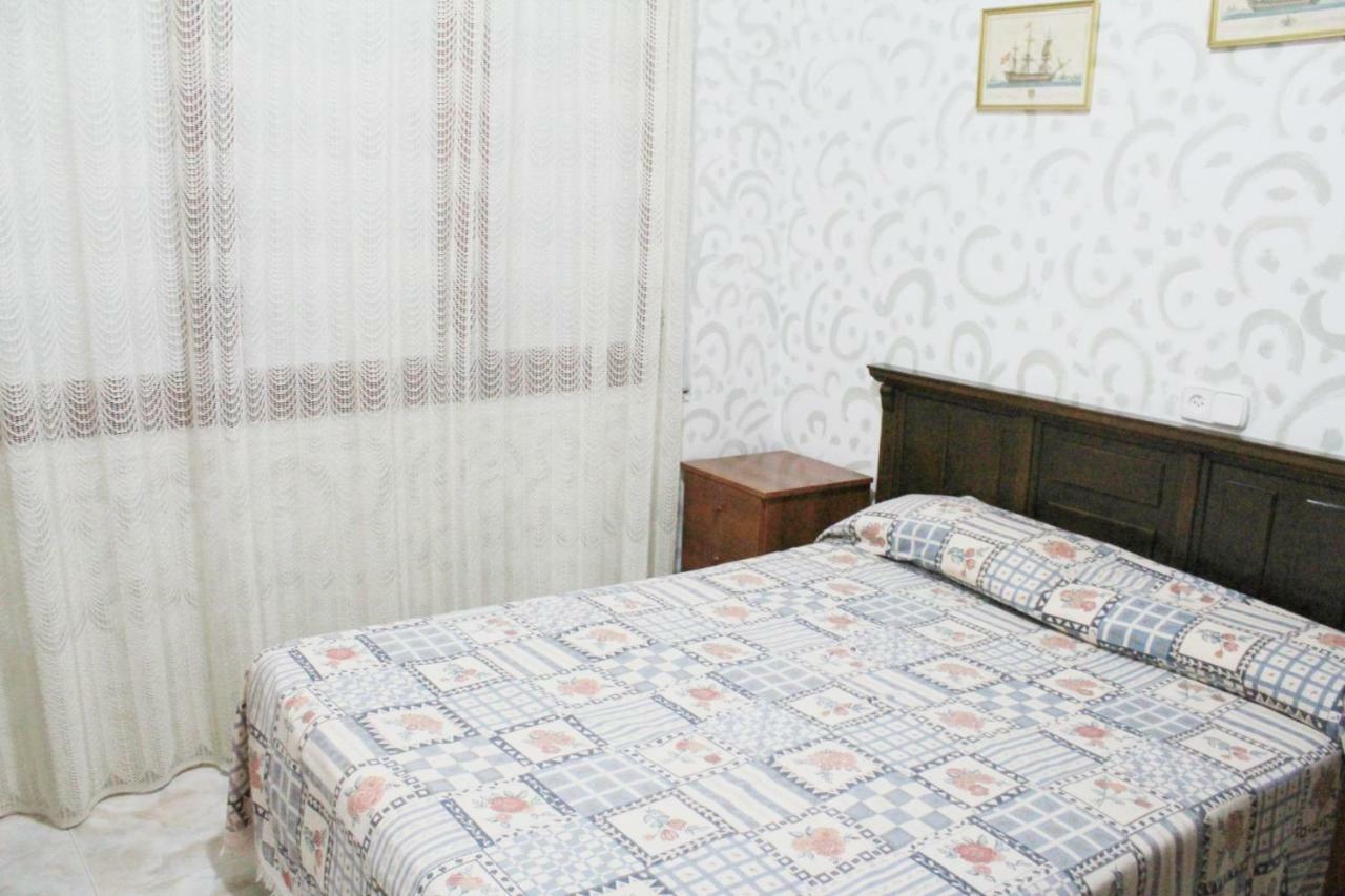 Canastel L' Escala المظهر الخارجي الصورة